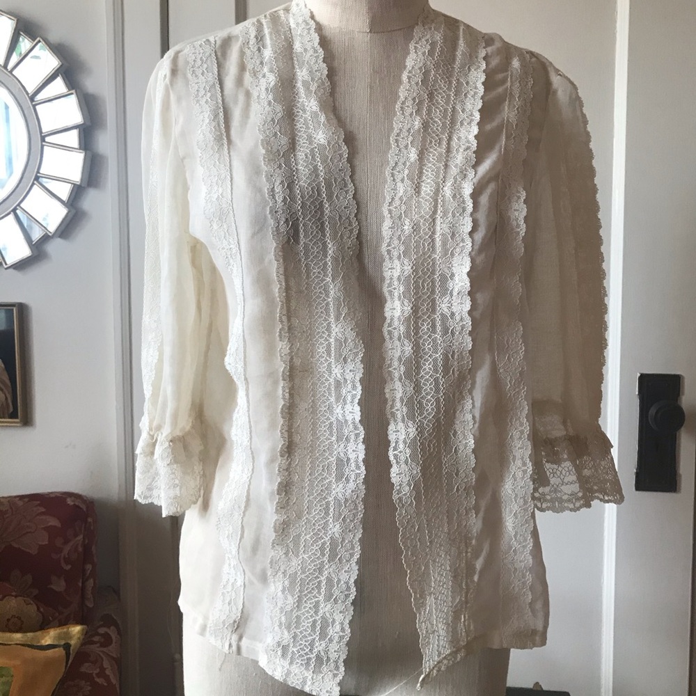 Lace cover-up